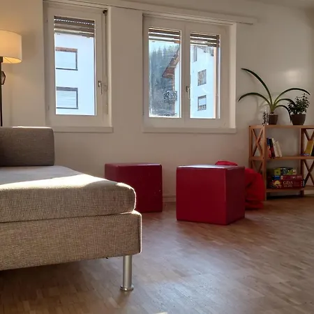 Appartement Am Knotenpunkt Zu Vielen Buendner Skigebieten
