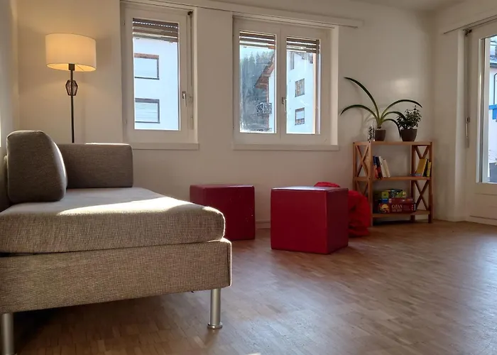 Apartment Am Knotenpunkt Zu Vielen Buendner Wander- Und Bikegebieten